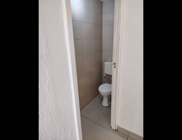 2 BEDROOM APARTMENT FOR SALE IN PINETOWN CENTRAL